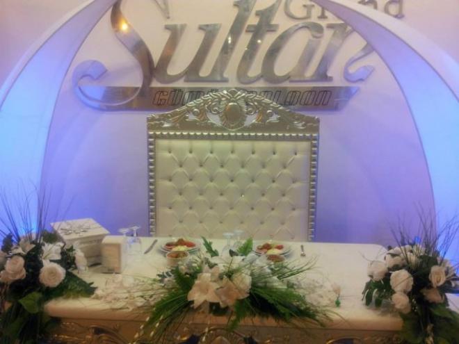 Grand Sultan Saloon